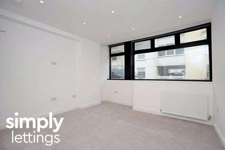 College Place, Brighton, BN2 - Photo 3
