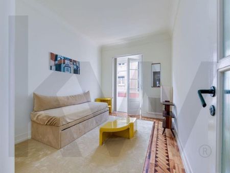 4 room luxury Apartment for rent in Lisbon - Photo 2