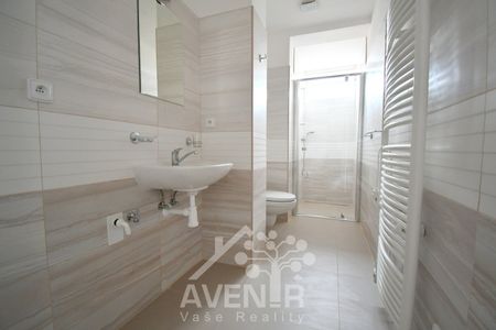Pronájem bytu 1+kk a garsoniéry 31 m², Saskova 2079, Jablonec nad Nisou - Photo 2