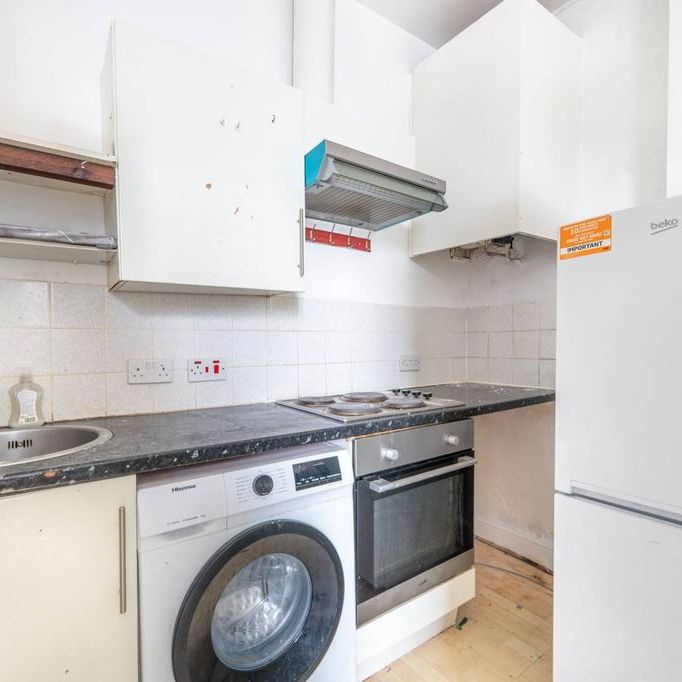 Studio to rent - Photo 2