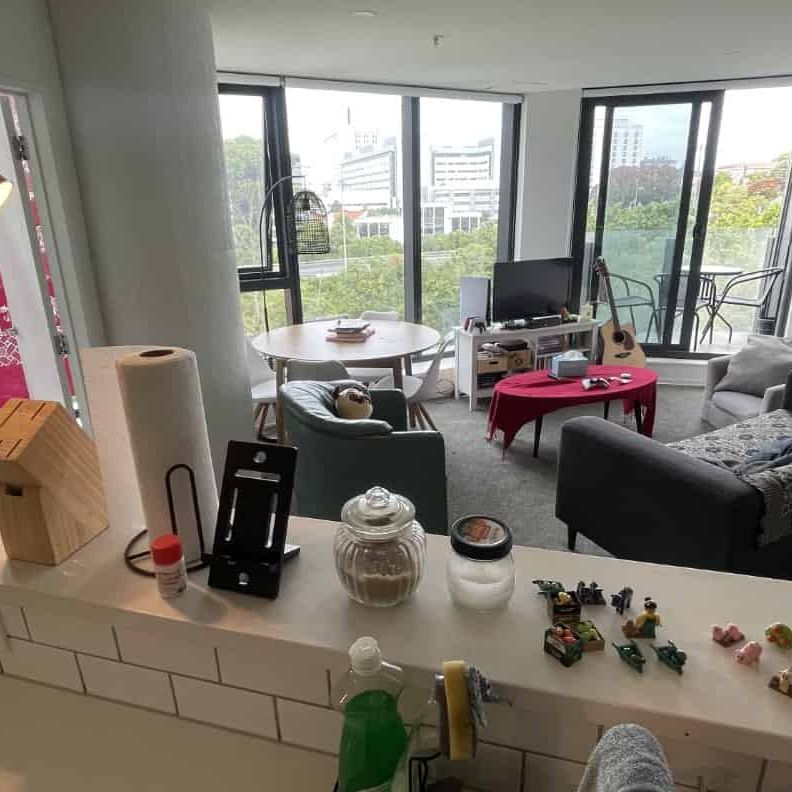 2 bedroom in St Martins Lane/Auckland Grammar Zone - Photo 1