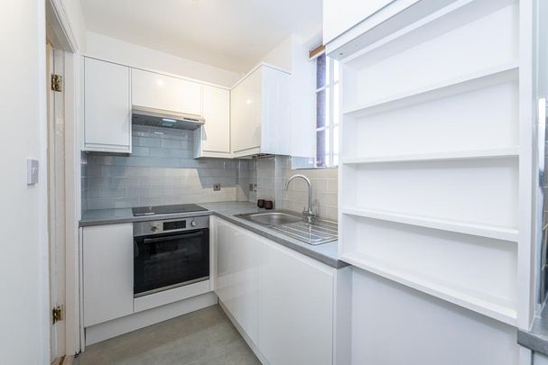 2 bedroom flat to rent - Photo 1