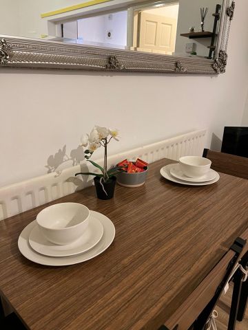 1 Bed Flat, Bristol Road, B5 - Photo 3