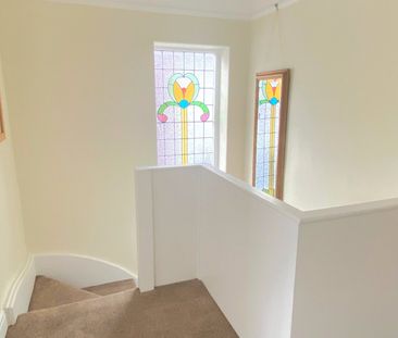 Cleveley Crescent, Ealing, W5 1DZ - Photo 2