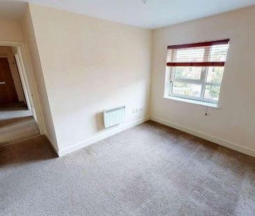 Calder Court, Riverside Close, Romford, RM1 - Photo 5