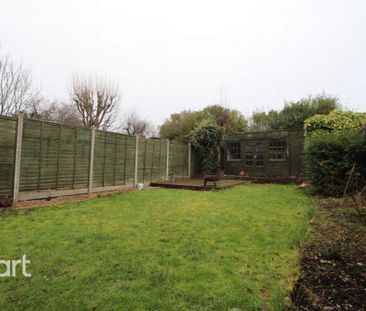 1 bedroom in a house share to rent - Photo 2