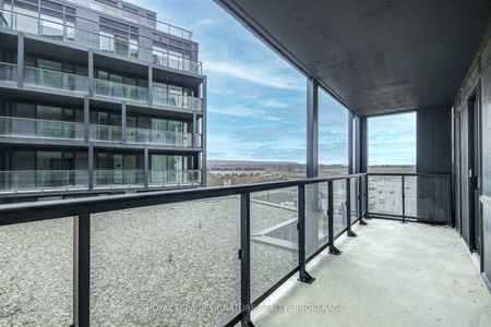 For Lease - 3200 Dakota Common N/A Unit# B603, Burlington, Ontario - Photo 4