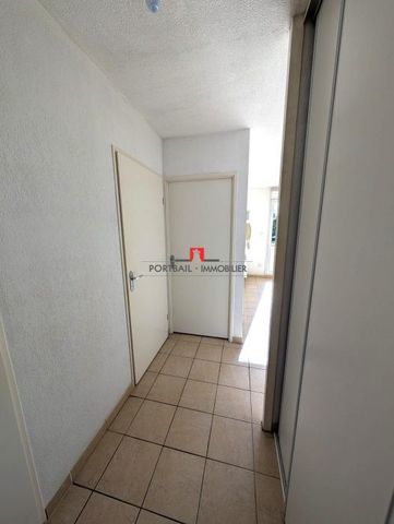 APPARTEMENT T2 EN RESIDENCE - Photo 4