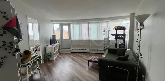 3.5 (1 chambre) tout inclus downtown Montreal ~ Place des arts - Photo 2
