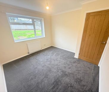 2 bedroom detached bungalow to rent - Photo 5