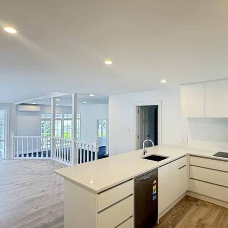 THE BEST OF BOTH WORDS - COUNTRY LIVING A HOP, SKIP AND JUMP TO THE CBD - Photo 3