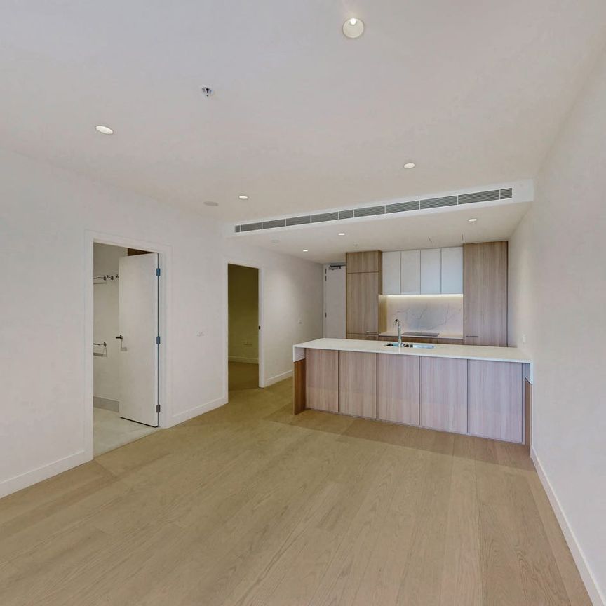 1 Bedroom With MPR Furnished - Photo 1