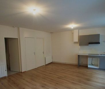 Appartement Chazay D Azergues 1 pièce(s) 32.80 m2 - Photo 5