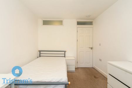 2 bed Apartment for Rent - Photo 4