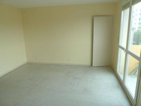 Location appartement 4 pièces 68.53 m² à Romans-sur-Isère (26100) - Photo 3