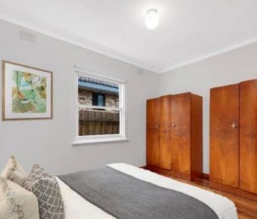 Thomastown - Photo 6