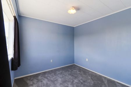 Welcome to your new home in Kelson! - Photo 4