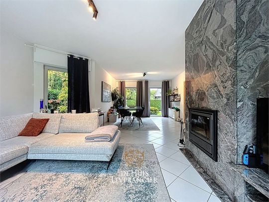 Lichtrijke villa met weids uitzicht in Duffel - Photo 1