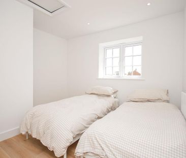 2 bedroom terraced house to rent - Photo 5