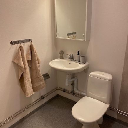 Huddinge - 1rok - tillsv - 5.750kr/mån - Photo 1