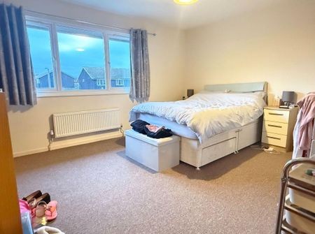 2 bedroom semi-detached house to rent - Photo 3