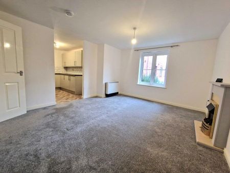 2 bedroom flat to rent - Photo 2