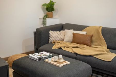 Carrer de lHospital, Barcelona, Catalonia 08001 - Photo 5