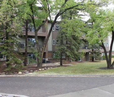 Sandhurst on 17th | Calgary - Photo 1