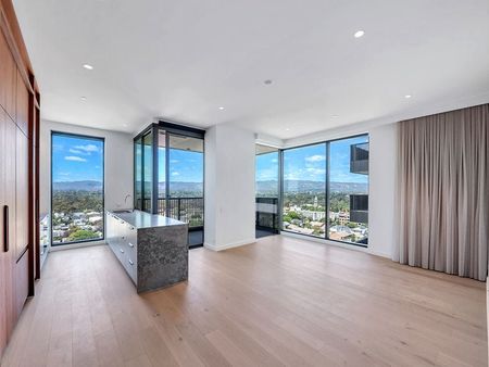 Luxury 2-Bedroom Apartment – Premium Lifestyle Living - Photo 2