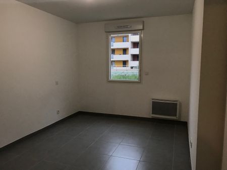 Appartement - Aix-En-Provence (13100) - 42.92 m² - - Photo 3