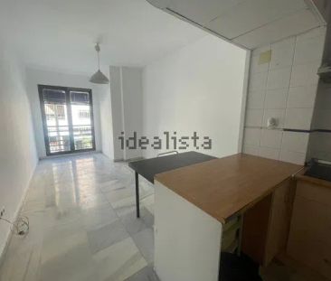 Alquiler de piso en Camino Suárez, 81 - Photo 1