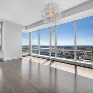 Vancouver West 2 beds 2 baths Newer Highrise with Panoramic View - Photo 2