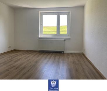 Himmlische Dachwohnung in herrlicher grüner und ländlicher Umgebung! - Foto 1