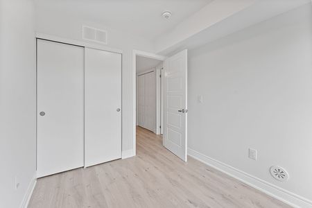 For Lease - 173 William Duncan Road Unit# 2, Toronto, Ontario - Photo 3