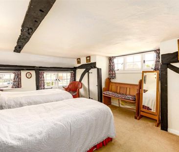 4 bedroom detached house to rent - Photo 5