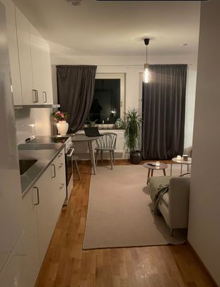 Frestavägen, Sollentuna - Photo 1