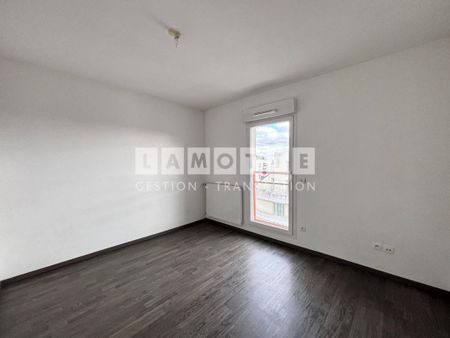 Appartement à louer 2 pièces - 42 m² - Photo 2