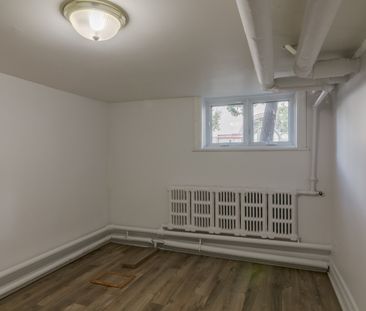3710 Chemin Queen Mary - Photo 2