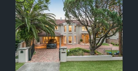 Idyllic Executive Residence in Heart of Pymble with Tennis Court and Pool - Photo 3