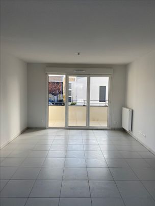 Location Appartement 2 pièces 41m² - Photo 1