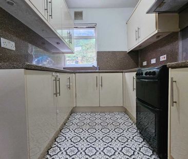 Putney Road - Photo 6