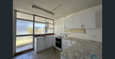 Two Bedroom Unit - Quiet Location - Photo 4