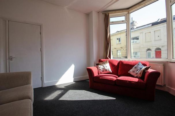 6 bedroom house share to rent - Photo 1