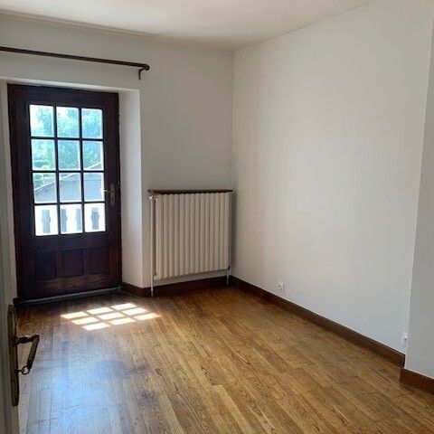 Duplex Marlhes - Photo 1