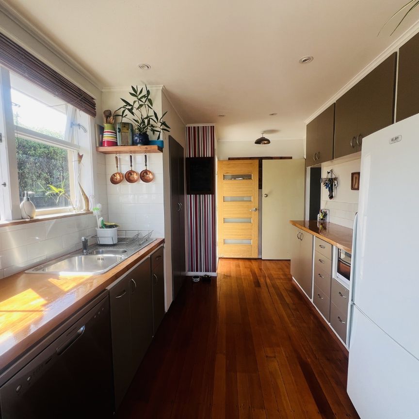 286 The Ridgeway, Stoke, Nelson - Photo 1