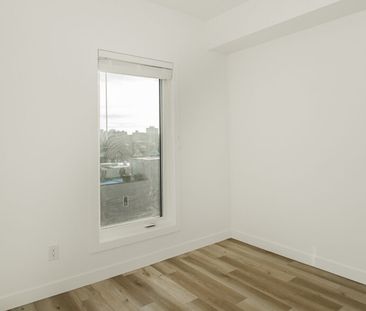 Oxford: Gold Accents – 710 Westminster, Winnipeg, MB - Photo 4