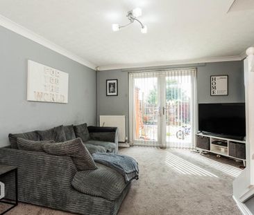 2 bedroom terraced house to rent - Photo 4