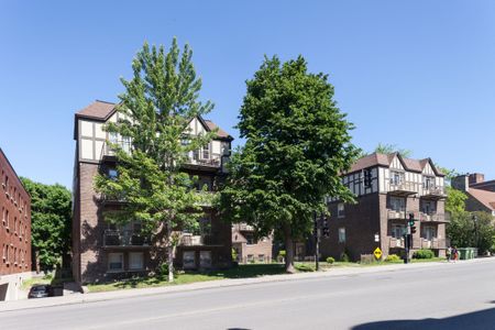 4715 Queen Mary Road - Photo 5