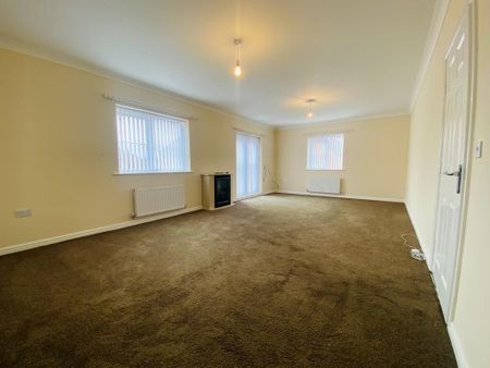 4 bedroom detached house to rent - Photo 5