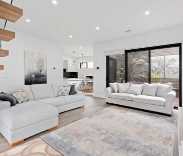 Fantastic Family Home on First - Photo 5